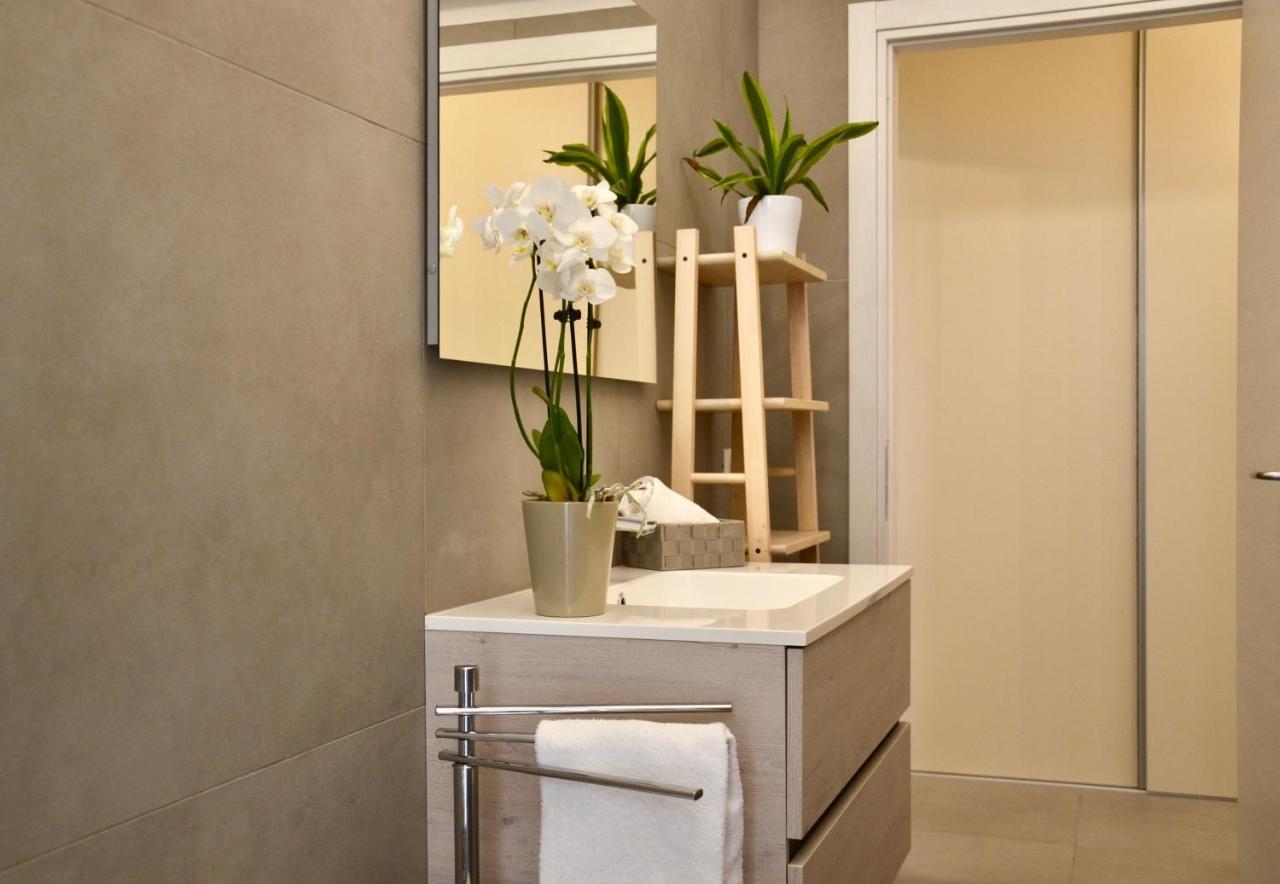 Flats4Rent Nikos Daire Verona Dış mekan fotoğraf