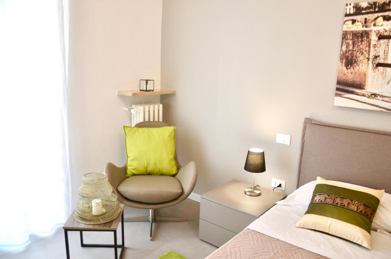 Flats4Rent Nikos Daire Verona Dış mekan fotoğraf