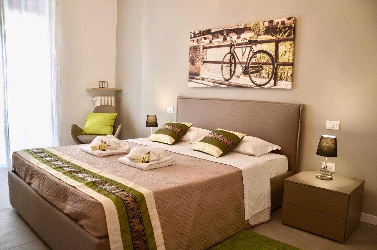 Flats4Rent Nikos Daire Verona Dış mekan fotoğraf